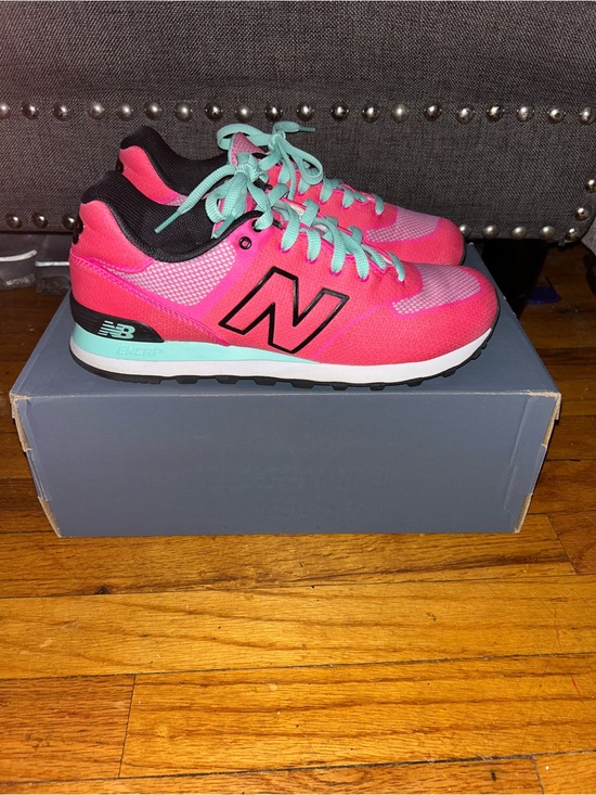 New Balance Shoes - New Balance Women’s Hot Pink & Mint Lace-Up Sneakers 574